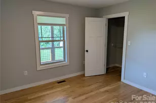 108 Split Rail Dr Ext, Asheville, NC 28806 - Photo 6