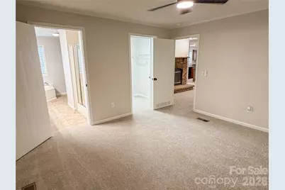 3556 Oakwood Avenue, Claremont, NC 28610 - Photo 8