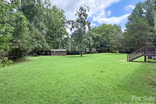 3556 Oakwood Ave, Claremont, NC 28610 - Photo 18
