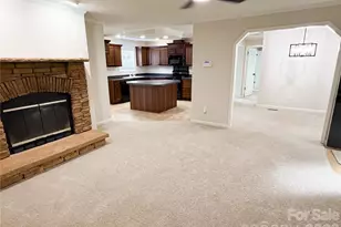 3556 Oakwood Ave, Claremont, NC 28610 - Photo 6