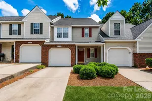 10048 University Park Ln, Charlotte, NC 28213 - Photo 1