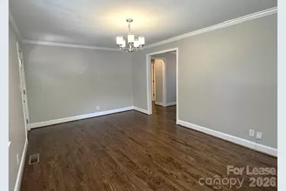 2401 Roslyn Avenue, Charlotte, NC 28208 - Photo 6