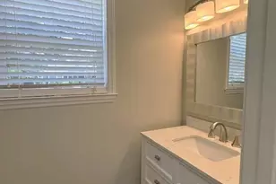 2401 Roslyn Ave, Charlotte, NC 28208 - Photo 12