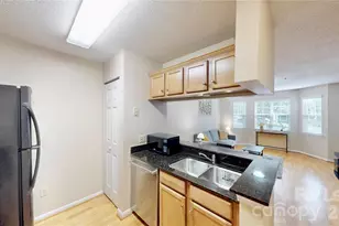 424 Mather Green Ave, Charlotte, NC 28203 - Photo 12