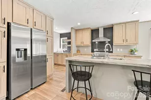 1001 Fisher Ln, Marshall, NC 28753 - Photo 10