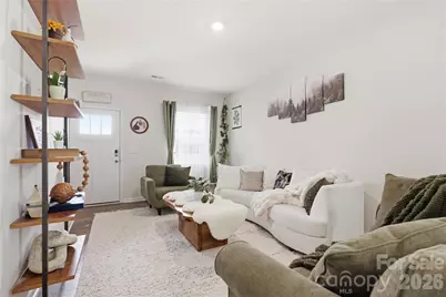 140 North Hill Lane, Troutman, NC 28166 - Photo 2
