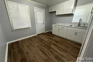 1012 Louise Rd, Winston Salem, NC 27107 - Photo 8
