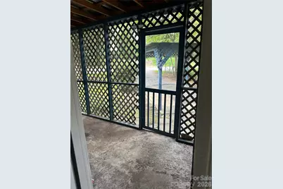 1012 Louise Road, Winston Salem, NC 27107 - Photo 12