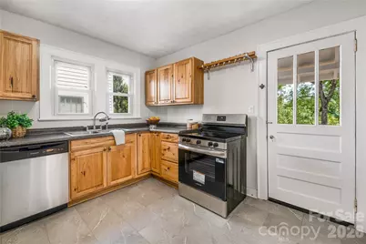 462 Sand Hill Road, Asheville, NC 28806 - Photo 8