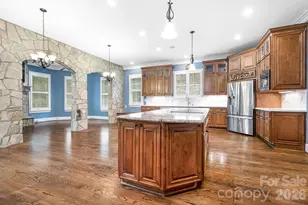 2215 Whiskery Dr, Waxhaw, NC 28173 - Photo 36