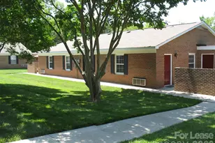 1306 Lomax Ave, Charlotte, NC 28211 - Photo 1