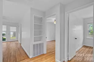 4231 Mantle Ct, Charlotte, NC 28205 - Photo 12
