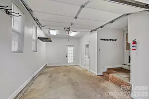 4231 Mantle Ct, Charlotte, NC 28205 - Photo 14