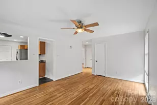 4231 Mantle Ct, Charlotte, NC 28205 - Photo 4