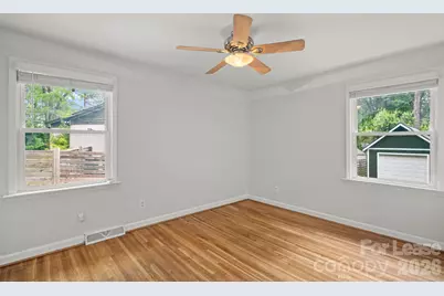 4231 Mantle Court, Charlotte, NC 28205 - Photo 10
