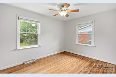 4231 Mantle Court, Charlotte, NC 28205 - Photo 8
