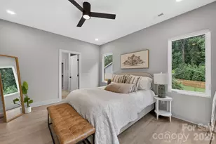 5151 Grafton Dr, Charlotte, NC 28215 - Photo 18