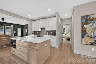5151 Grafton Dr, Charlotte, NC 28215 - Photo 10
