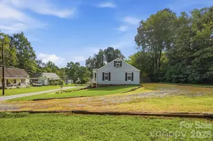 714 Parker St, Albemarle, NC 28001 - Photo 44