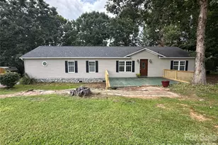 4786 Briar Ct, Granite Falls, NC 28630 - Photo 1