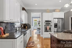 18120 Meadow Bottom Rd, Charlotte, NC 28277 - Photo 10