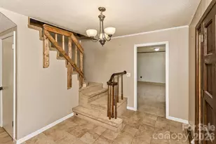 94 Stone Dr, Marion, NC 28752 - Photo 6