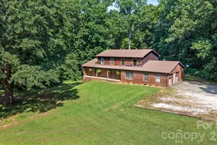 94 Stone Dr, Marion, NC 28752 - Photo 36