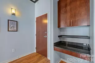 210 N Church St, Charlotte, NC 28202 - Photo 18