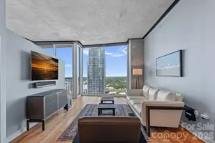 210 N Church St, Charlotte, NC 28202 - Photo 10