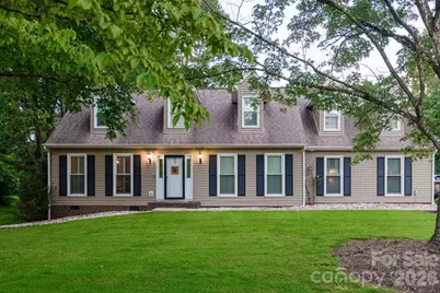 922 Plantation Drive, Lenoir, NC 28645 - Photo 4