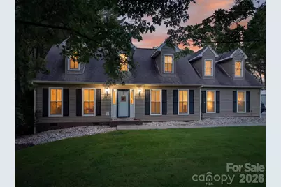 922 Plantation Drive, Lenoir, NC 28645 - Photo 2