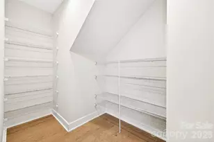 5044 Double Lakes Dr, Charlotte, NC 28212 - Photo 6