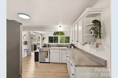 513 Paradise Circle, Belmont, NC 28012 - Photo 6
