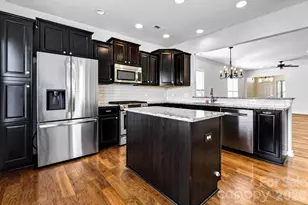 20246 Dovekie Ln, Indian Land, SC 29707 - Photo 4