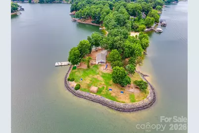1063 Hunters Run Drive, Tega Cay, SC 29708 - Photo 4