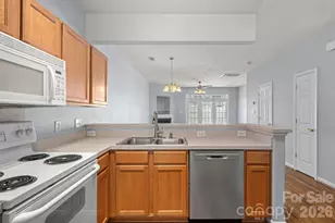 4037 Ctr Pl Dr, Harrisburg, NC 28075 - Photo 10