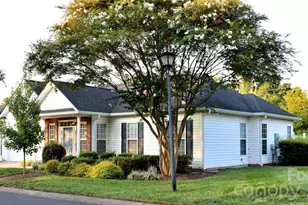 9112 Duckhorn Dr, Charlotte, NC 28277 - Photo 2