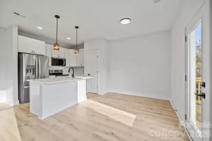 1324 Jay Ave, Gastonia, NC 28052 - Photo 2