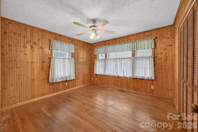 2409 Lucas Street, Hendersonville, NC 28791 - Photo 26