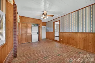 2409 Lucas St, Hendersonville, NC 28791 - Photo 20