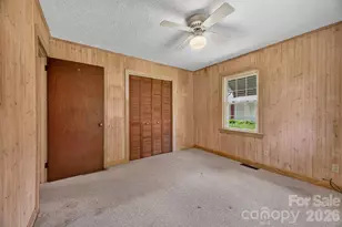 2409 Lucas St, Hendersonville, NC 28791 - Photo 30