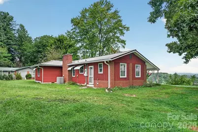 2409 Lucas Street, Hendersonville, NC 28791 - Photo 8