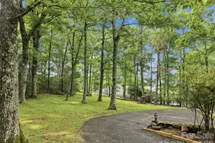 765 Oak Ridge Dr, Boone, NC 28607 - Photo 4