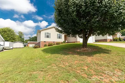607 Helms Drive, Lowell, NC 28098 - Photo 8