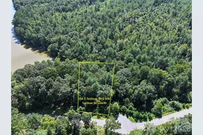 588 E Settings Boulevard NW #268, Valdese, NC 28690 - Photo 4