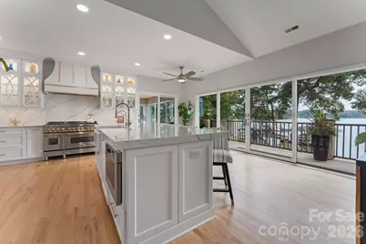 172 Mariner Pointe Lane, Mooresville, NC 28117 - Photo 12