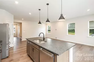 3103 Hutton Gdns Ln, Charlotte, NC 28269 - Photo 6
