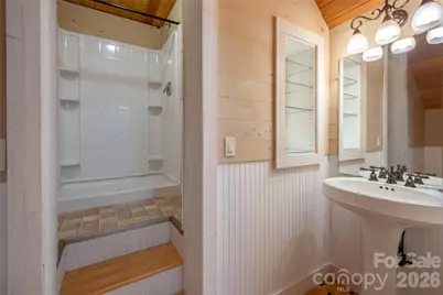 3999 Laurel Park Highway, Hendersonville, NC 28739 - Photo 38