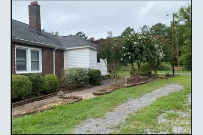 1343 S Battleground Avenue, Kings Mountain, NC 28086 - Photo 6