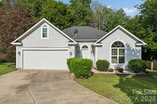 5538 Whispering Wind Ln, Indian Trail, NC 28079 - Photo 2